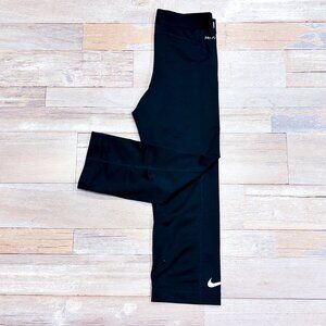 NIKE Black high-waist leggings | Active everyday athleisure | Small